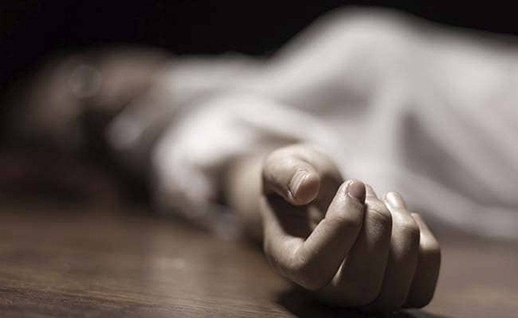 दाङमा खोलाले गाडी बगाउँदा दुई जनाकाे मृत्यु