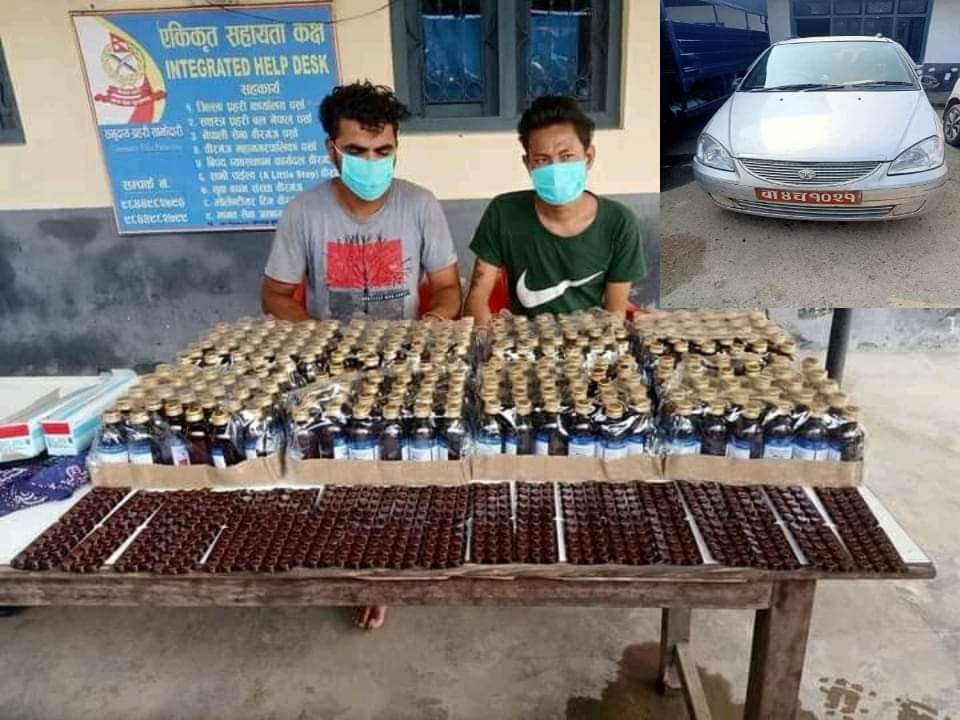 लागु अाैषध सहित दुई जना पक्राउ