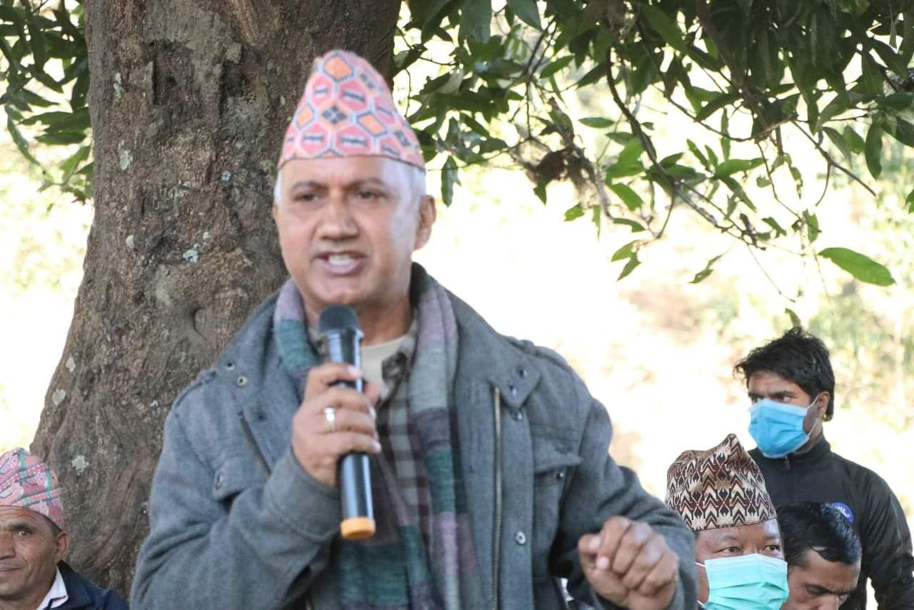 धुर्काेटकाे अध्यक्षमा गठबन्धनबाट काँग्रेसका महेन्द्र भण्डारी उमेदवार