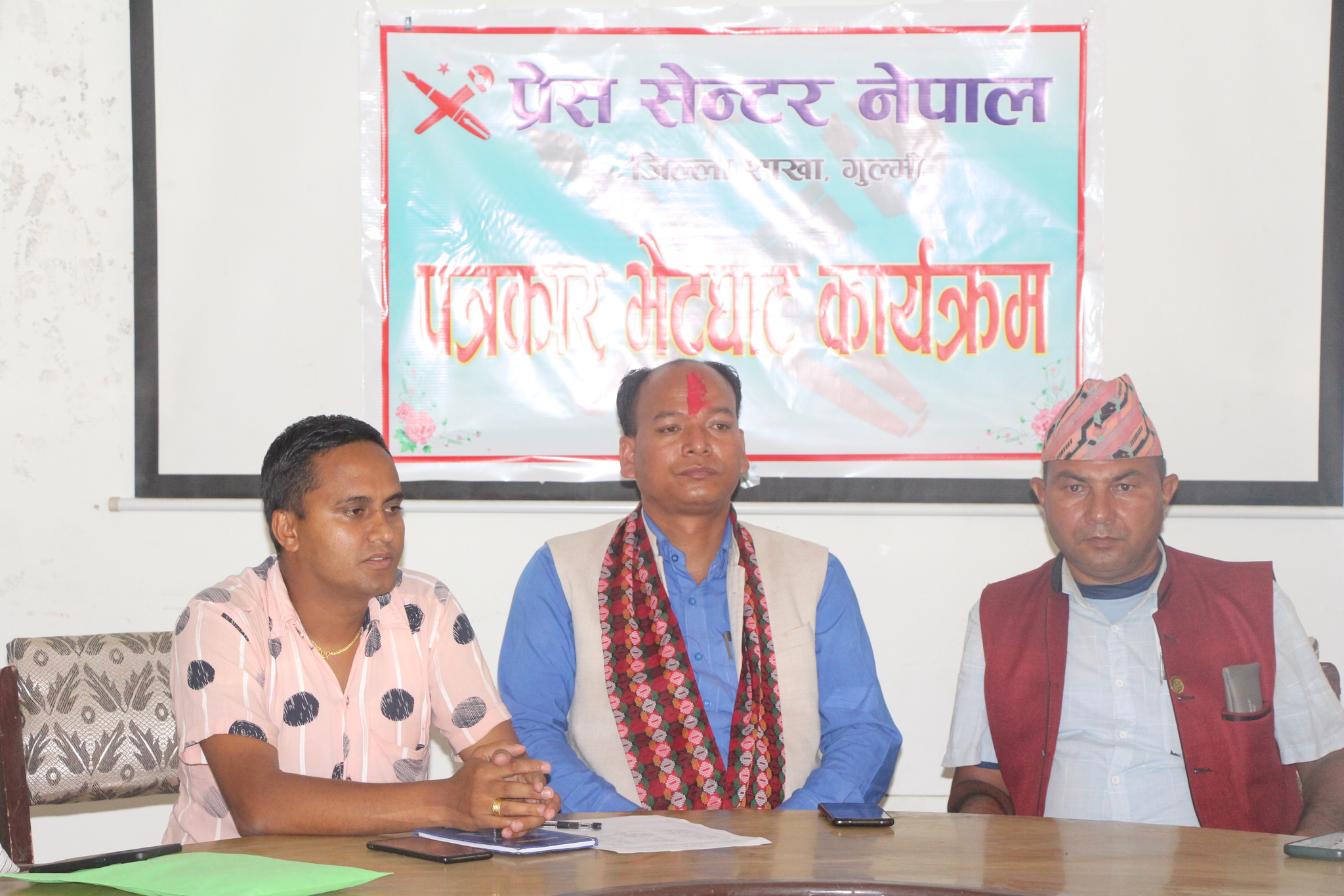 जनताले खोज्ने र विश्वास गर्नेगरी काम गरिरहेका छौं -मन्त्री थारु