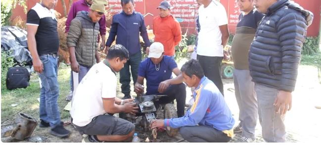कृषकलाई कृषि मेसिनरी औजार उपकरण मर्मत तालिम प्रदान