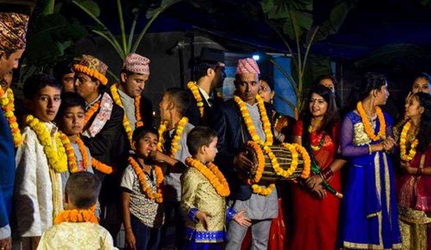 रुपन्देहीमा देउसीभैलो खेल्नेलाई पाँच सय एक रुपैयाँभन्दा धेरै दक्षिणा दिए कारबाही हुने
