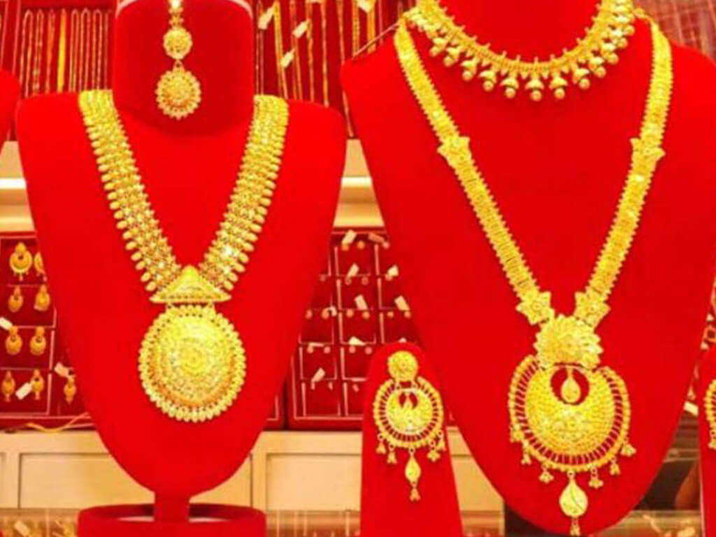 सुनको भाउ स्थिर हुँदा बढ्यो चाँदी