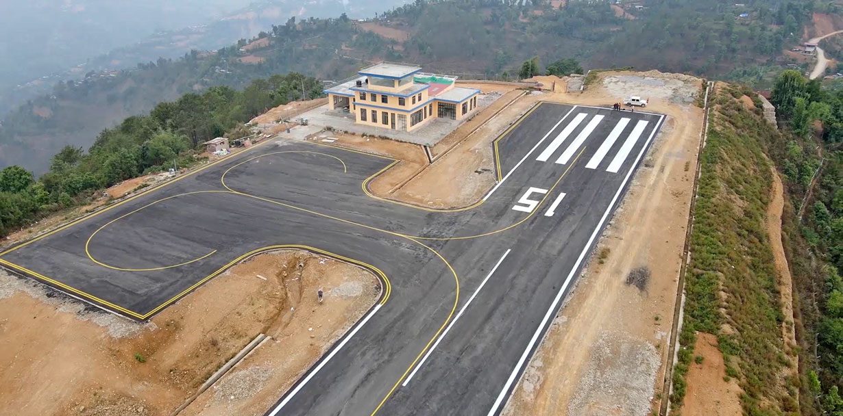 रेसुङ्गा विमानस्थलबाट साप्ताहिक चार उडान हुने