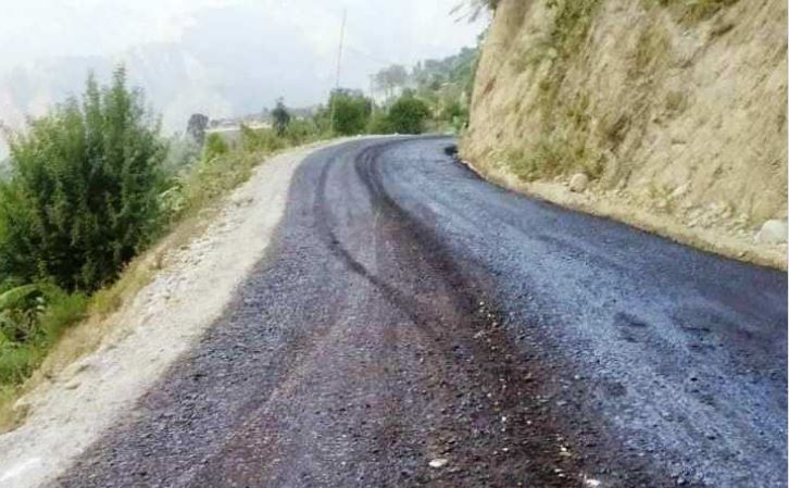 गुल्मीको रिडी-तम्घास सडक १२ घण्टा बन्द हुने
